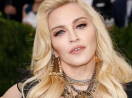 Мадонна поделилась своим голым фото в 19 лет