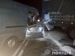 Микроавтобус из Харькова попал в серьезную аварию: много пострадавших (фото)