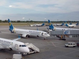 В аэропорту "Борисполь" неизвестный заминировал по телефону все самолеты до Тель-Авива