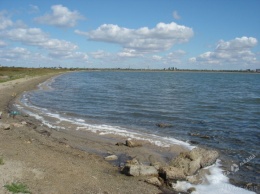 В озере в Одесской области третьи сутки ищут пропавших рыбаков