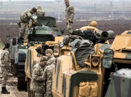 Турция направила дополнительные силы на укрепление границы с Сирией