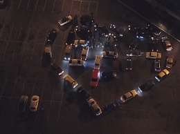 Сердце из машин: бердянские водители поддержали Всеукраинский авточеллендж (видео)