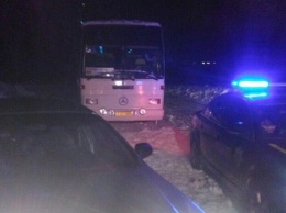 На Полтавщине из снежных заносов освободили 300 авто