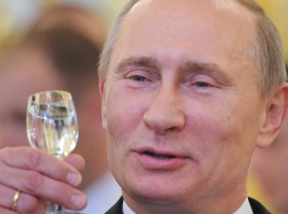 Новогоднее фото Путина с «друзьями» подняли на смех: «Фантастические твари»