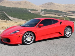 Автосалон заплатил владельцу неисправной Ferrari $5,8 миллиона