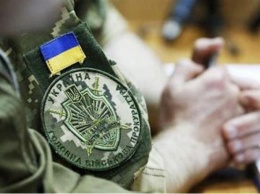 Погорел на взятке: адвокат депутата Киевского облсовета задержан военной прокуратурой