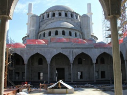 Из-за изменений в декоре: открытие Соборной мечети переносится
