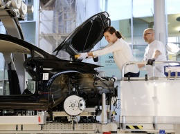 Volkswagen предлагает будущим владельцам собрать собственный e-Golf