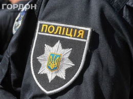 В Киеве неизвестные блокировали офис Нацполиции