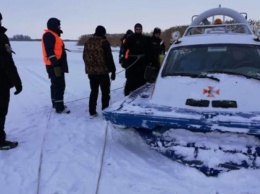 На границе с зоной отчуждения ЧАЭС затонул снегоход: есть погибшие. ФОТО