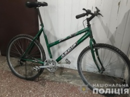 Искали велосипед нашли наркотики - в Мелитополе задержали вора со стажем (фото)