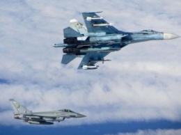 На Дальнем Востоке столкнулись 2 истребителя РФ