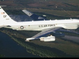 Разведывательный самолет США патрулирует побережье оккупированного Крыма