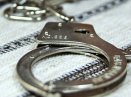 На Буковине задержали организатора преступной схемы с наркоторговлей и сутенерством