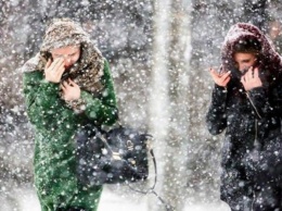 На выходных завалит снегом: синоптики сделали опасный прогноз