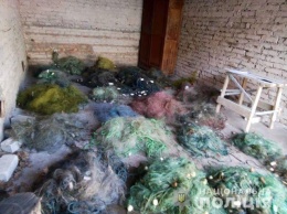 30 незаконных сеток в Ингульце изъяли водные полицейские Херсонщины