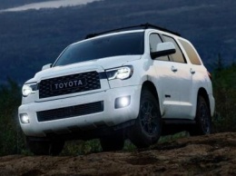 Компания Toyota презентовала обновленный внедорожник Sequoia TRD Pro