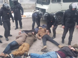 Столкновения в Киеве: ГБР открыло дело о превышении полномочий полицией