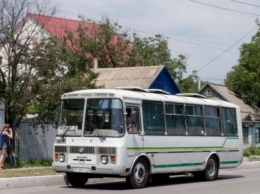В райцентре Херсонщины ввели дополнительный автобус