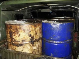 В Харькове банда похищала тонны топлива (фото)