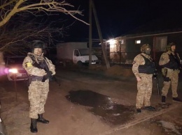 В Крыму проходят очередные обыски в домах крымских татар