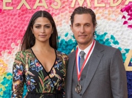 Мэттью Макконахи с семьей посетил церемонию Texas Medal Of Arts Awards
