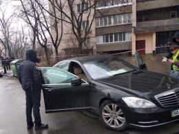 В Киеве обстреляли машину, есть погибшие
