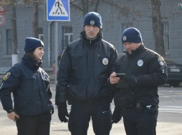 В Нацполиции заявили о 15 правоохранителях, пострадавших во время столкновений с представителями Нацкорпуса в Черкассах