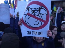 «Нпацкорпус» пришел на выступление Порошенко в Житомире. Обошлось без потасовок