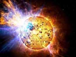 Солнце в опасности: Уфологи заметили в космосе гигантский кубовидный НЛО