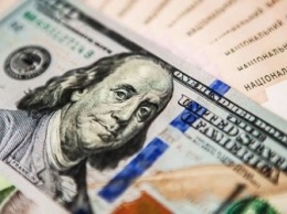 Доллар на межбанке продолжает дорожать
