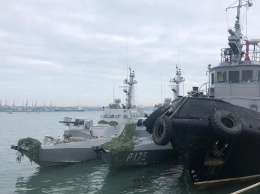Экс-главнокомандующий ВМС Украины признал бесполезность "москитного флота"