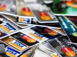 Россия готовит свои банки к отключению от VISA, Mastercard и SWIFT