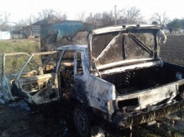 На Херсонщине сгорело еще одно авто