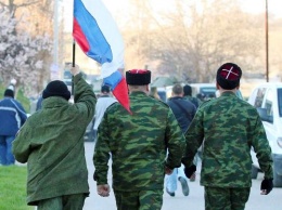 «Героев хотят превратить в бомжей»: Бойцов самообороны Крыма в годовщину «Крымской весны» выставляют на улицу