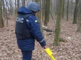 Под Харьковом дети нашли снаряды (фото)