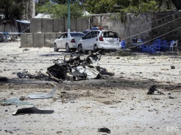 В Сомали произошел теракт, в результате которого погибли не менее 15 человек, среди них - замминистра труда