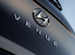 Мини-кросс Hyundai Venue спешит в Нью-Йорк с напористым стилем и характером