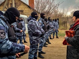 ФСБ проводит массовые обыски в оккупированном Крыму