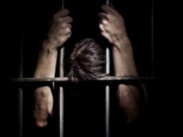 "Если не дашь денег, твоего сына изнасилуют", - говорили сотрудники бердянской тюрьмы родственникам осужденных