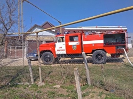 Крымские спасатели ликвидировали пожар в частном доме в Бахчисарайском районе