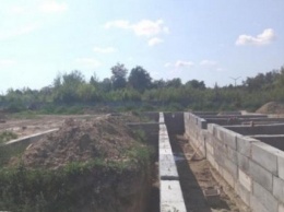 На строительстве казарм в Новограде-Волынском украли 14,4 млн гривен