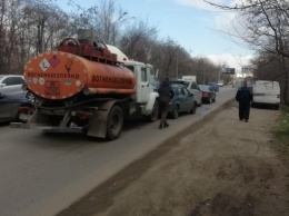 На дороге под Одессой столкнулись четыре автомобиля