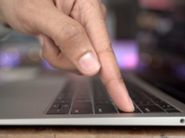 Apple знает о проблеме своих ноутбуков, но не спешит ее исправлять
