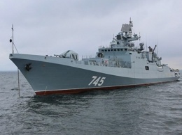Российский фрегат устроил стрельбу в Черном море
