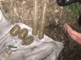 В Донецкой области нашли тайник с боеприпасами