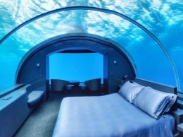 На Мальдивах построили уникальный подводный отель