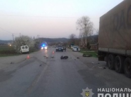 ДТП на Тернопольщине: пенсионерка погибла, врезавшись на скутере в авто