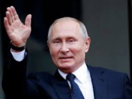 Путин с крестом на лбу заставил сеть трещать от хохота: «Око Саурона отдыхает»