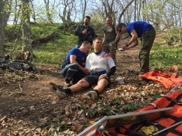 Спасатели оказали помощь двум травмировавшимся и 10 потерявшимся в крымских горах